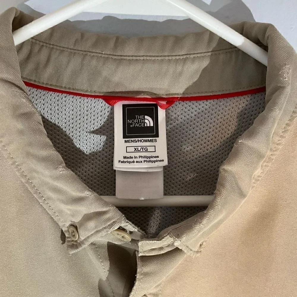 Men’s The North Face Button Down Utility Oxford Shirt Shacket, khaki, XL